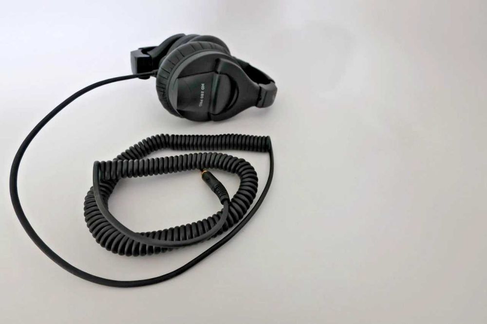 Sennheiser HD 280 Pro – студийные мониторные наушники (Germany)