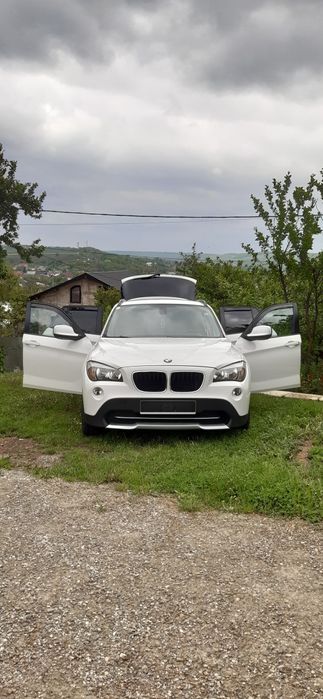 Vănd x1 xDrive Tractiune 4x4