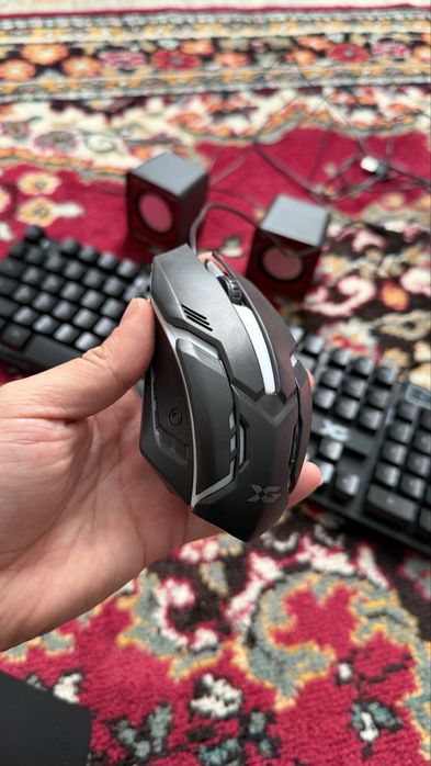 Клавитура мышка колонка