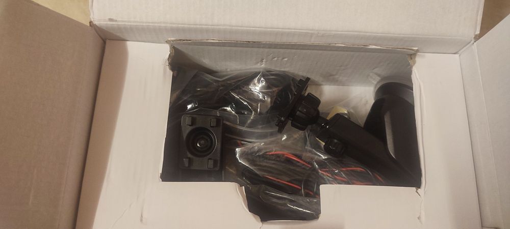 Navigatie auto și cameră Dashcam