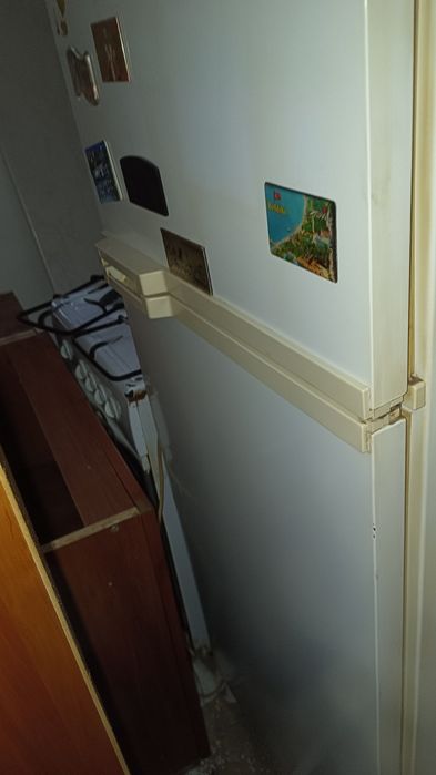 Продам холодильник