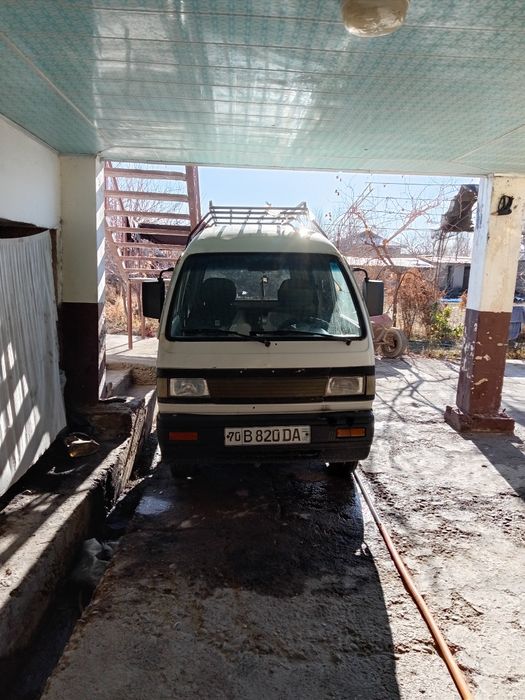 Яккабог чоедари дамаз сотилади