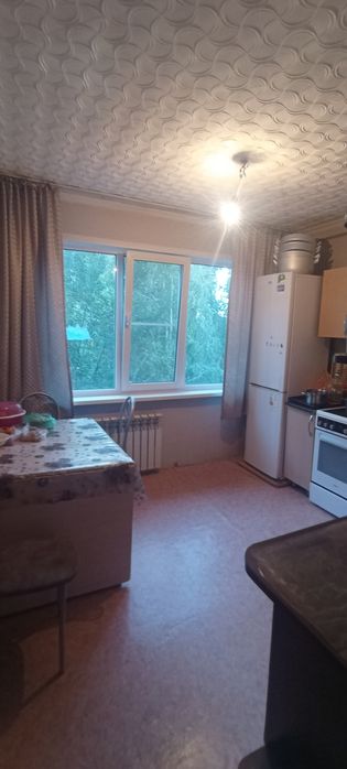 Продается трёх комнатной квартира