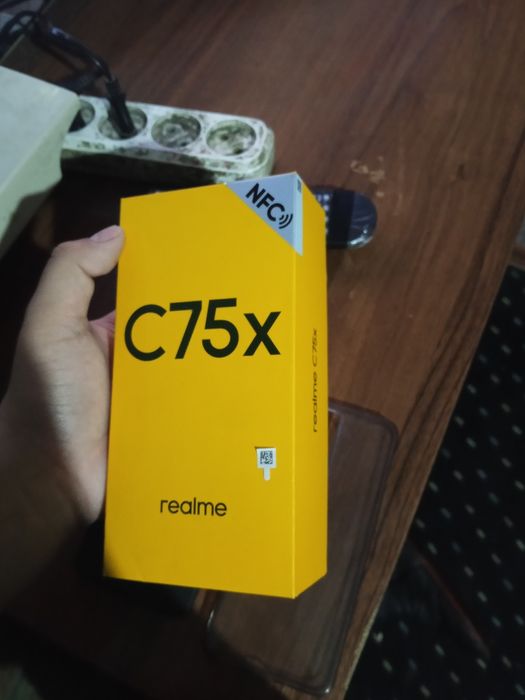 Прадам realme c75x 100к