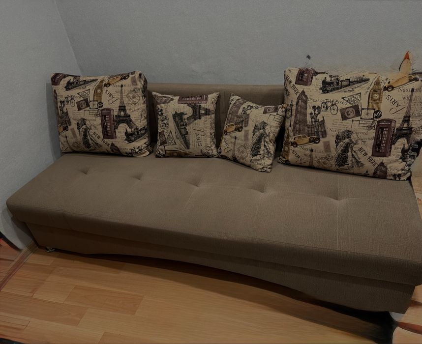 Продам диван тахту