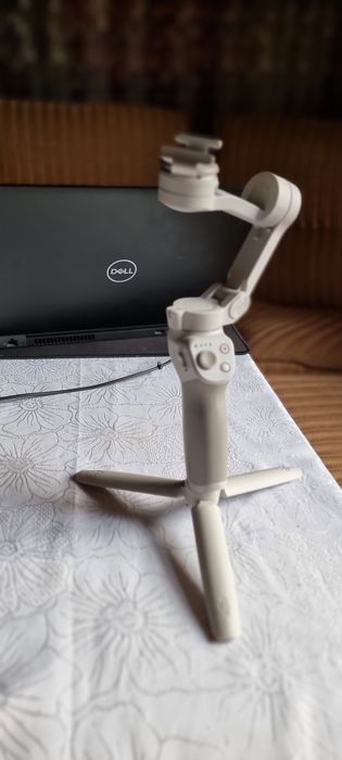 Dji Osmo 4 se stabilizator