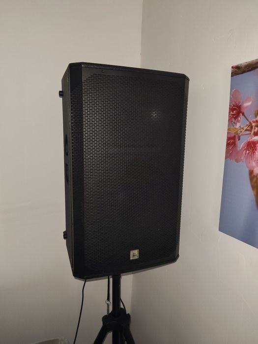 Schimb pachet audio boxe active