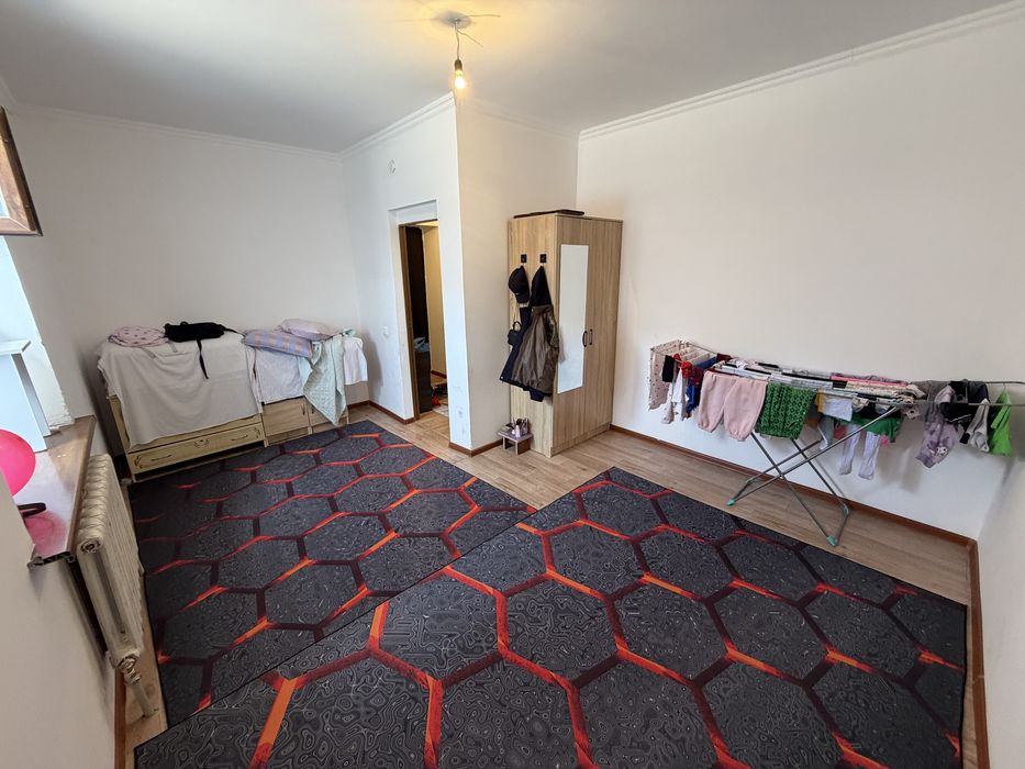 Левый Берегтен 2-комн квартира