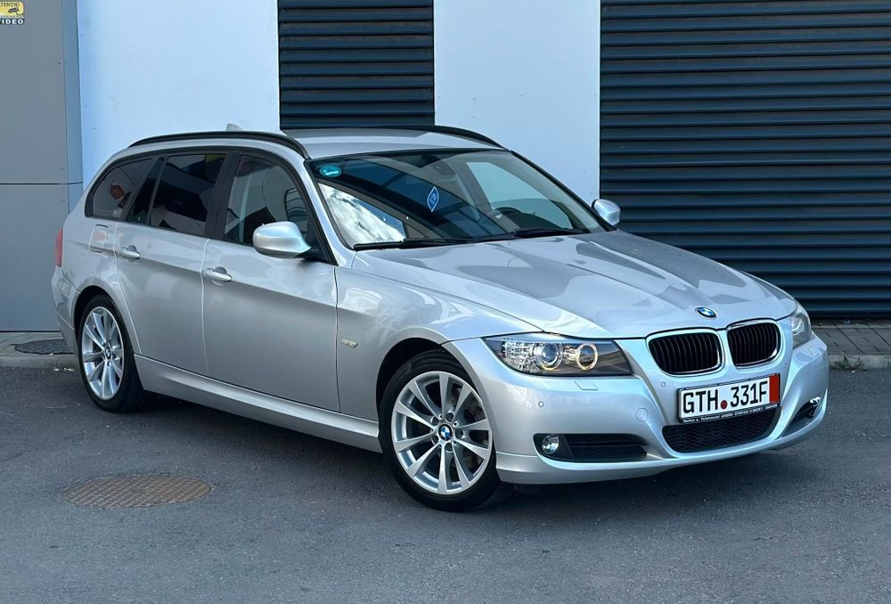 BMW seria 3 e91 2.0D Facelift Euro 5 11.2010 xenon navi mare