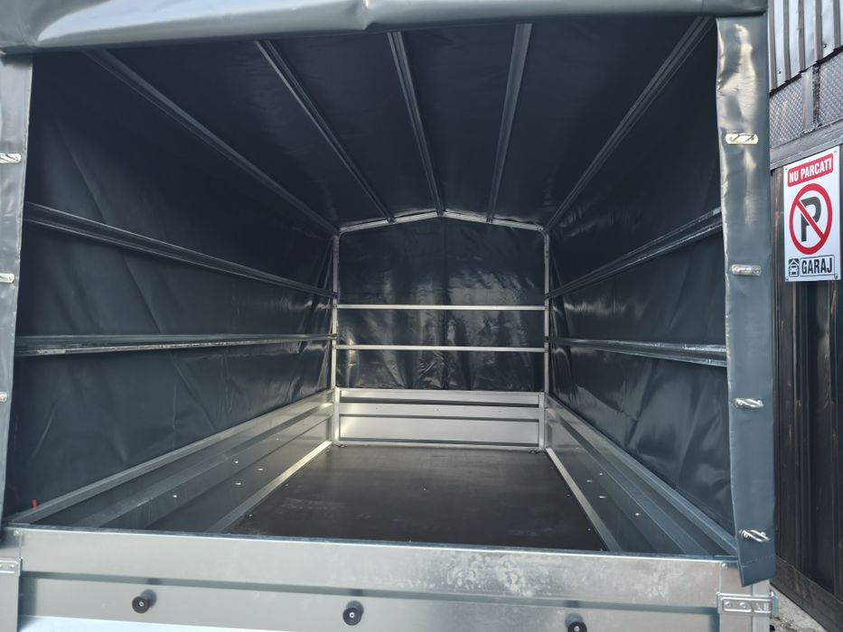 Remorca de vanzare 750kg,nouă,nr.rosii,carte RAR