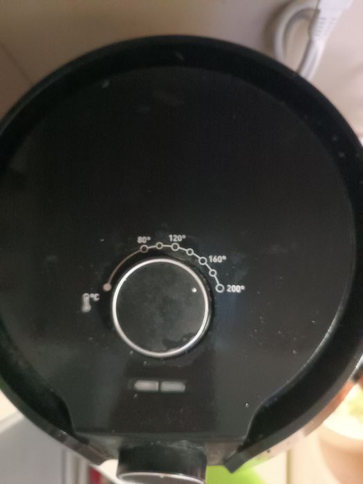 Фритюрник на Тефал