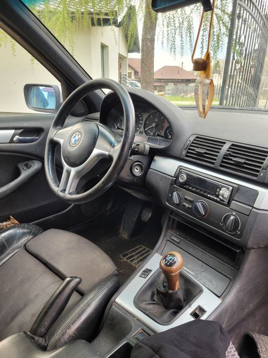 Se dezmembreaza BMW E46 320d