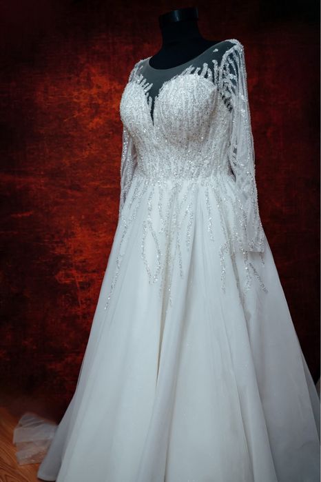 Vând rochie de mireasa stil prințesă!