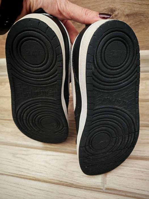 Маратонки Nike 33.5 номер