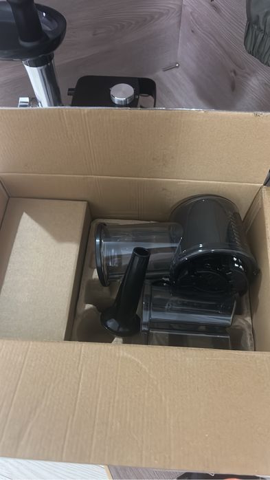 Мясорубка с овощерезкой