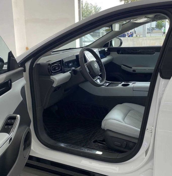 Leapmotor C01 Premium Hybrid 216 naxt va xalol nasiya