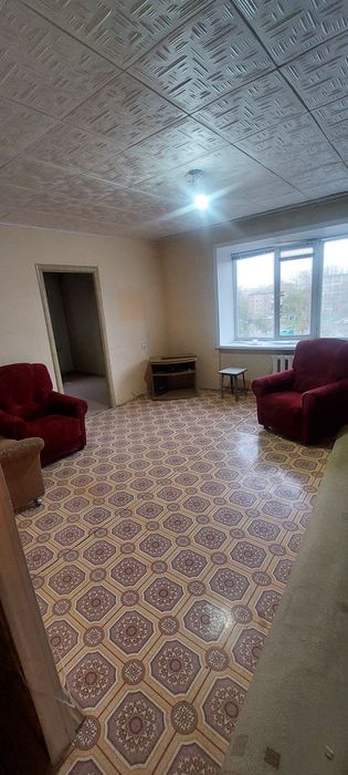 Продам 3х ком.кв. 6 мик. д.61