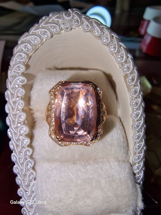 Inel de colectie Teilor aur 18K cu Diamante si Morganit