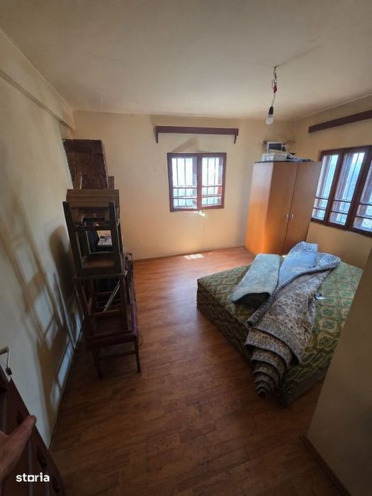Spatiu comercial de inchiriat, 63 mp, zona Bariera Valcii