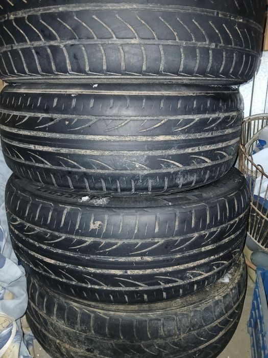 Продам летние резина р17.