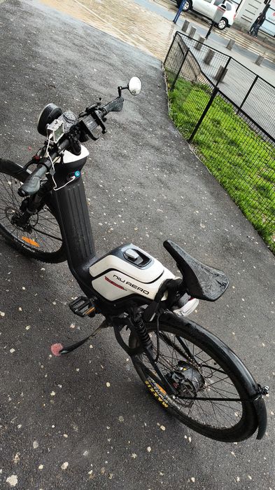 Se vinde bicicleta niu aero