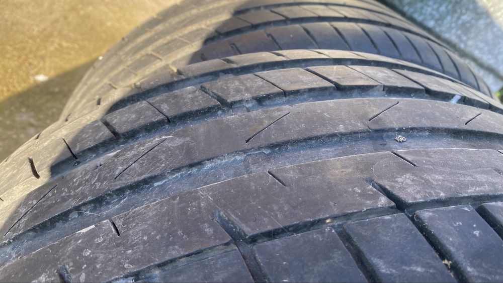 Летни гуми 245/40/19