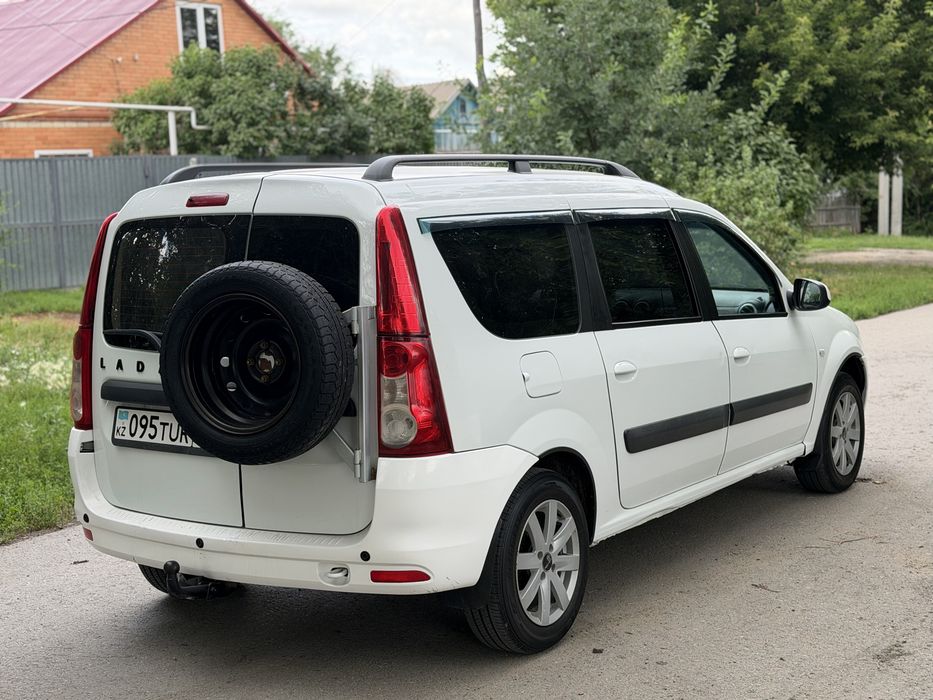 LADA Largus Лада Ларгус 2020