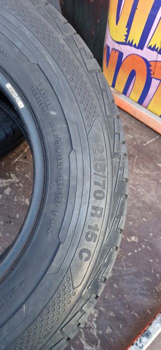 2 Anvelope Continental 215 70 R15C de vara