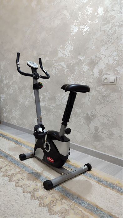 Продам вело тренажер.