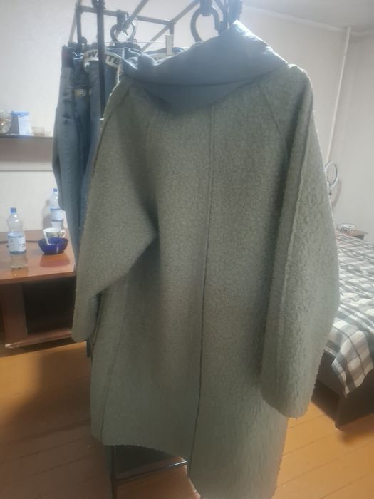 Пальто летнее б. У