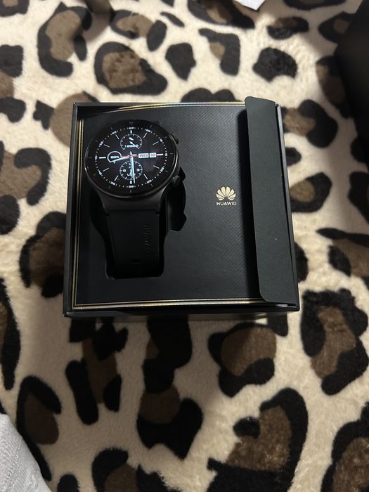 Huawei wach 4 Pro si Gt 2 pro