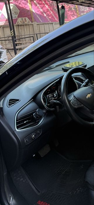 Продам Малибу 2 , в отличном состояние, дорогие  чехлы