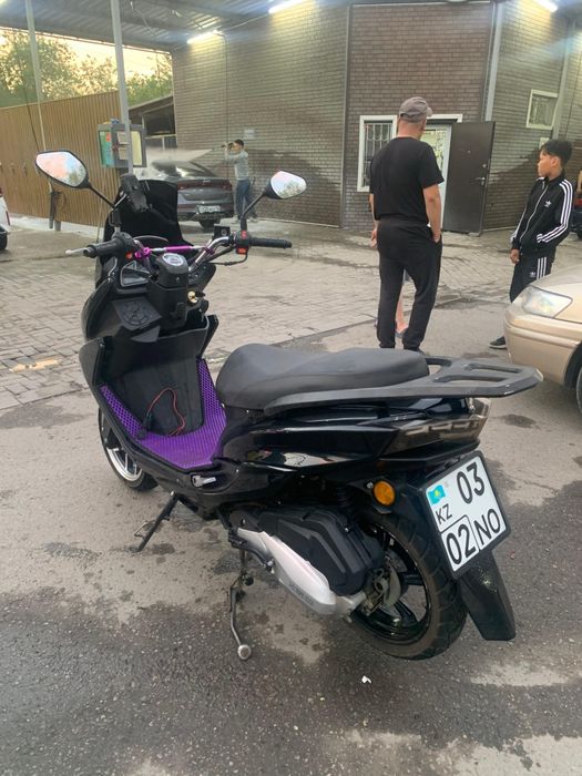 Макси 150 куб ,мапед