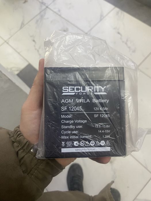 Продам аккамулятор 12v