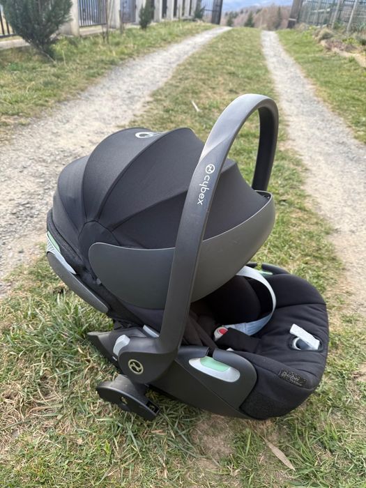 Vând scoica Cybex cloud T