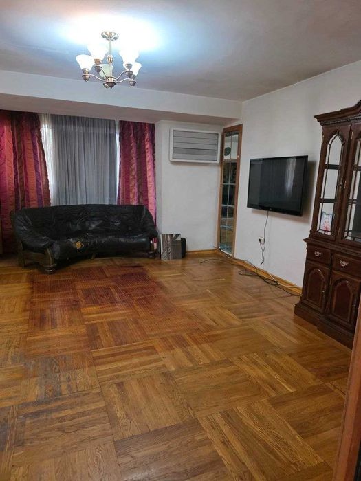 Продается 3-х ком. квартира. Хамид Алимжан. Дархан,