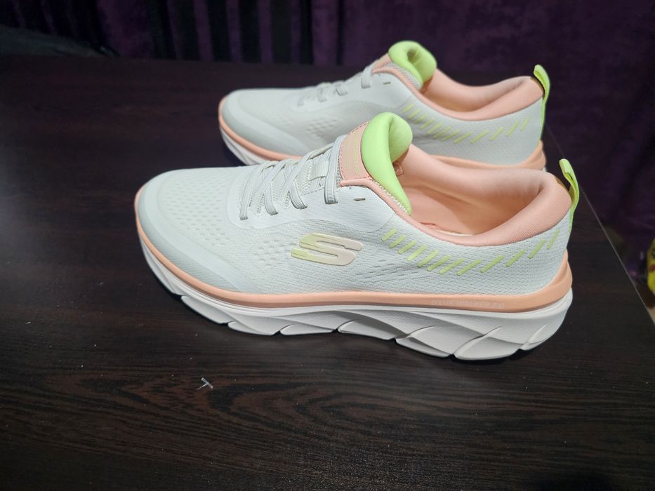 Skechers дамски маратонки