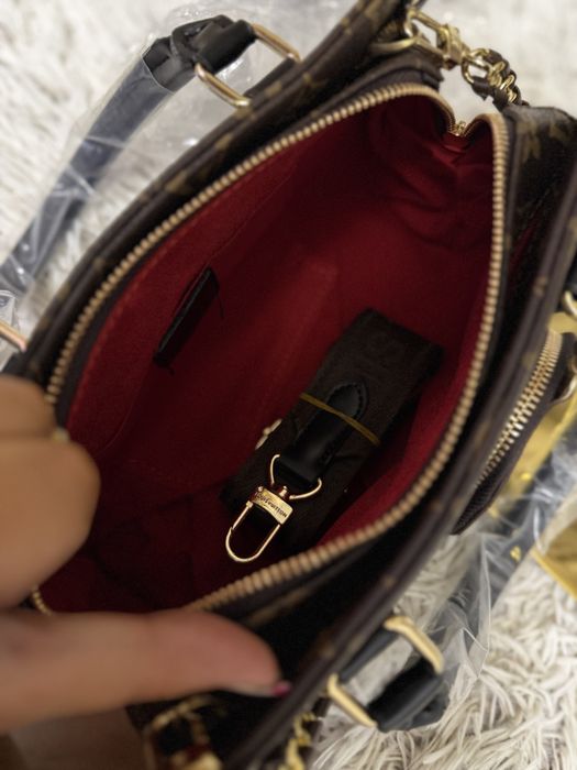Geanta Louis Vuitton de dama calitate premium