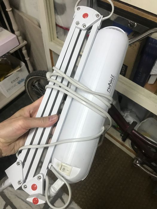 Лампа для маникюра Runail