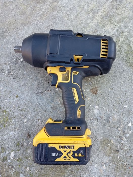 Протектор за ударен гайковерт DeWalt DCF