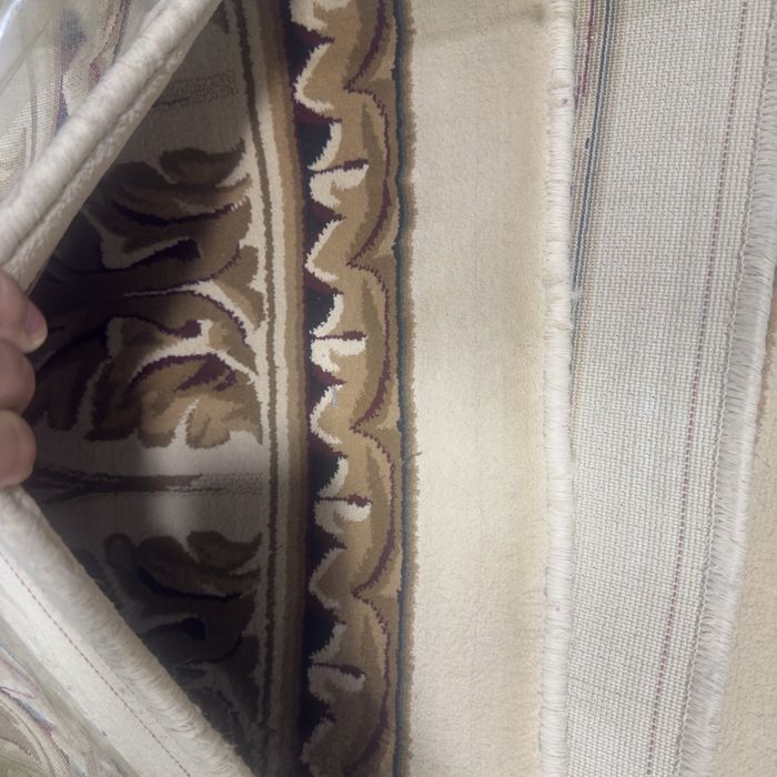 Продаётся ковёр 5\4