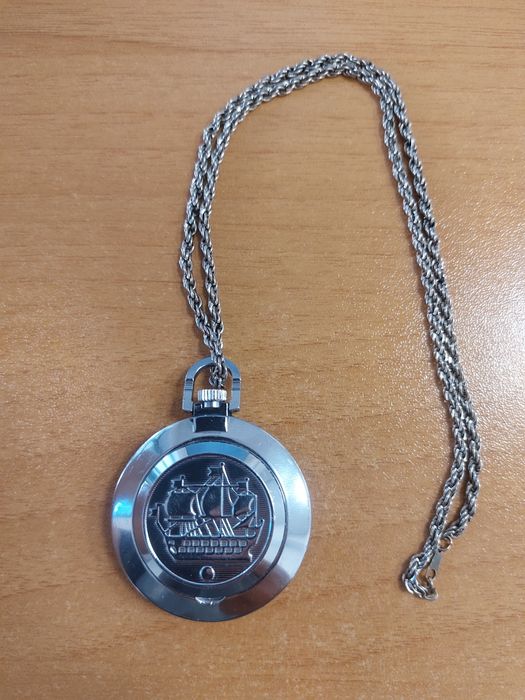 Механичен джобен часовник „Ракета“ (Raketa)