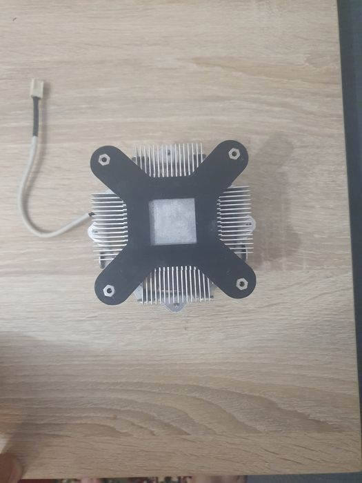 Cooler pc  socket 775