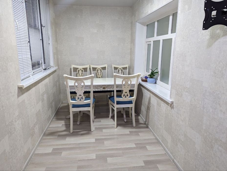 Сдается 4 комнатная квартира на БИЙ.