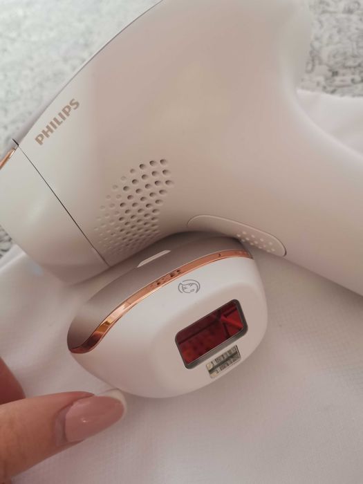 Фотоепилатор Philips Lumea SC1998/00