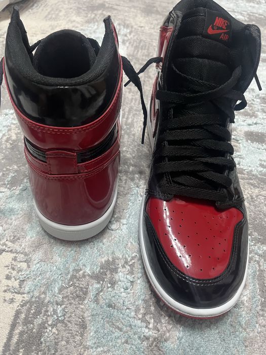 Jordan 1 high patent bred