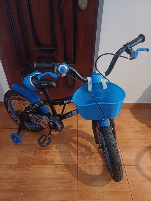 Vand bicicleta noua