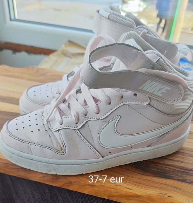 Страхотни маратонки 37/39 nike, carl Lagerfeld и др.