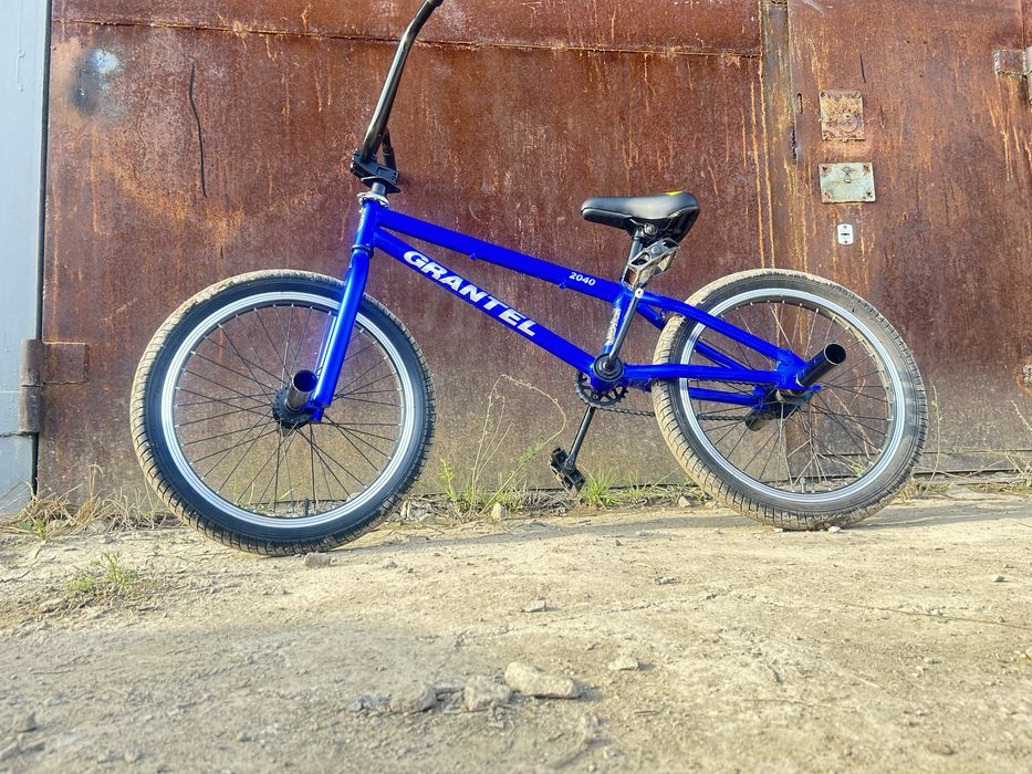 Продам велосипед BMX.