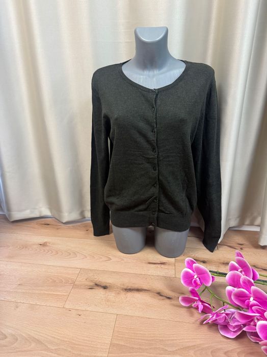 Дамски жилетки, различни модели, цветове и размери